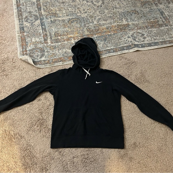 Nike Tops - Nike hoodie
